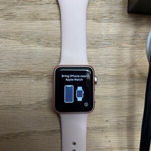 Apple Smartwatch - Light Pink